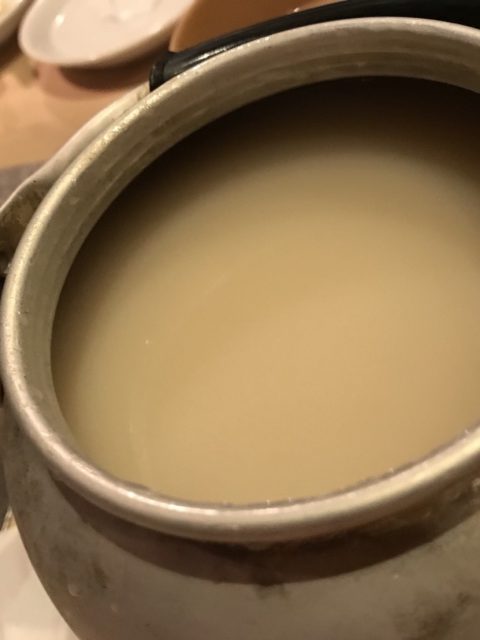 1506594092604